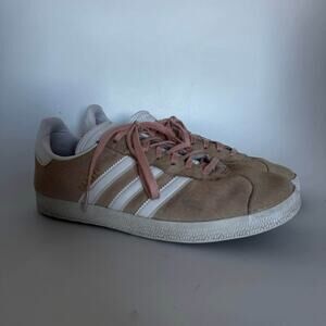 Adidas Gazelle “Vapor Pink / White / Gold” – Men’s 7 (fits Women’s 8.5)